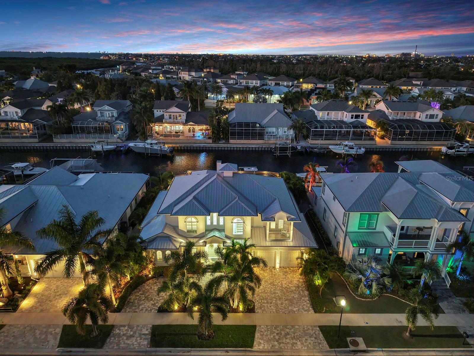 Apollo Beach, Florida, 33572, United States, 3 Bedrooms Bedrooms, ,4 BathroomsBathrooms,Residential,Active,1972155