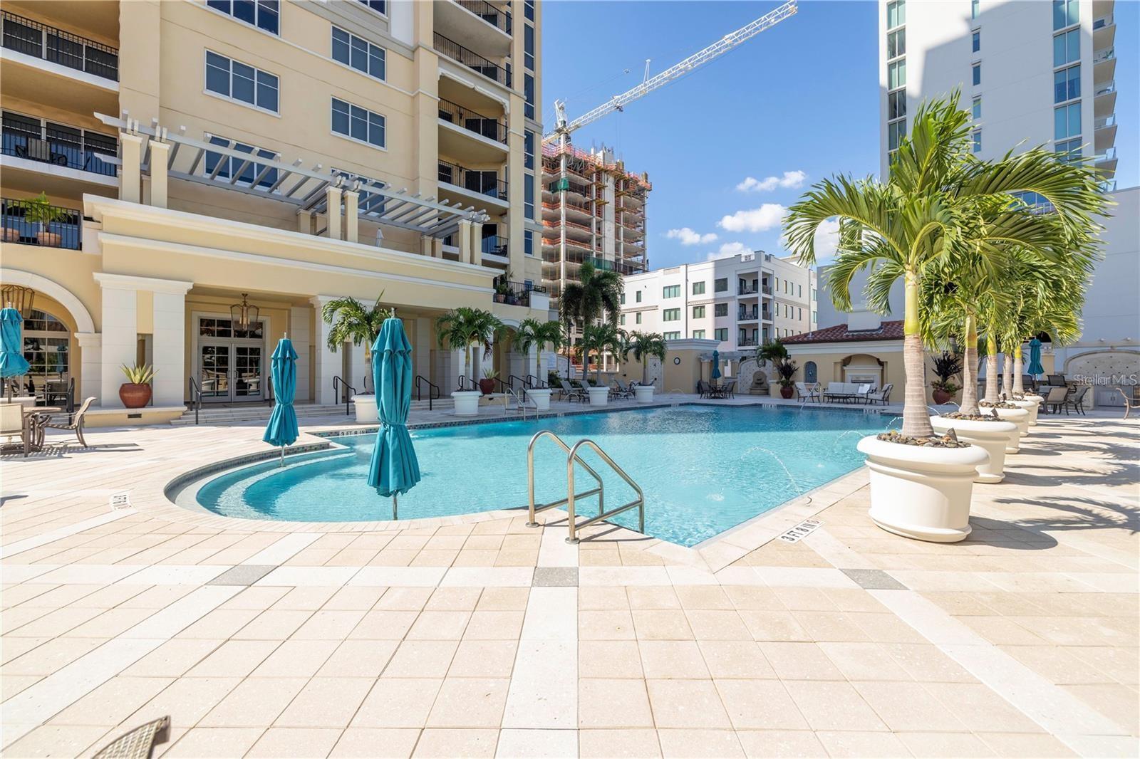 St Petersburg, Florida, 33701, United States, 2 Bedrooms Bedrooms, ,3 BathroomsBathrooms,Residential,Active,1888963