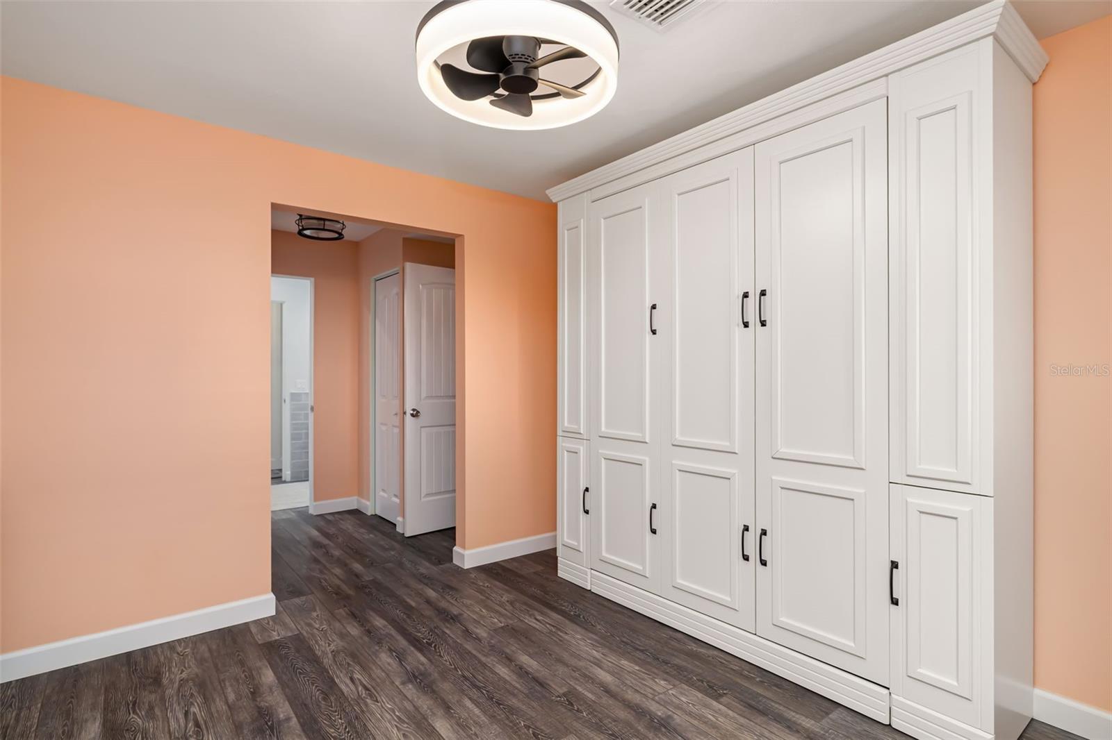 Bradenton, Florida, 34210, United States, 3 Bedrooms Bedrooms, ,3 BathroomsBathrooms,Residential,Active,1993663