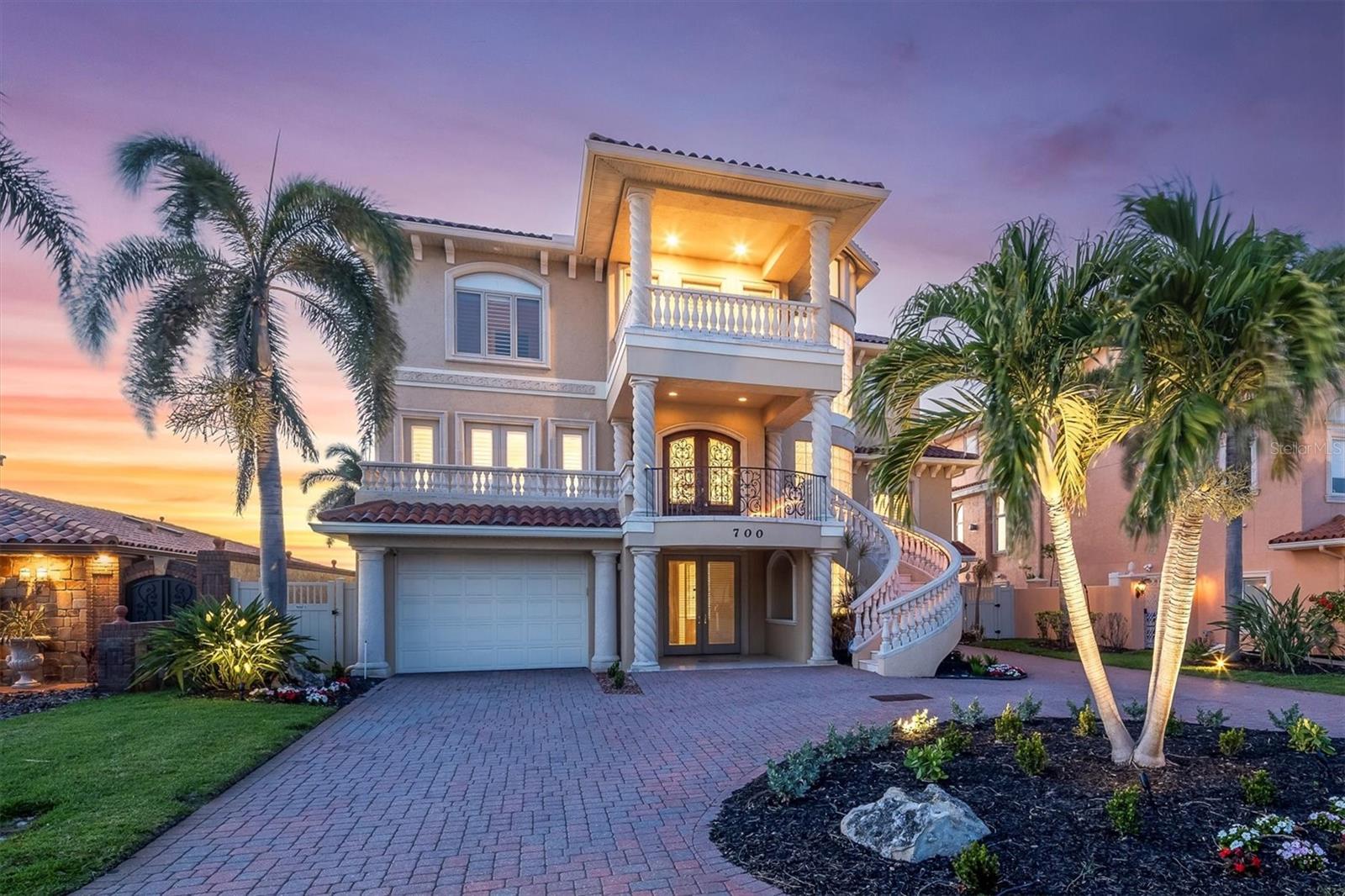 Treasure Island, Florida, 33706, United States, 4 Bedrooms Bedrooms, ,4 BathroomsBathrooms,Residential,Active,1742124