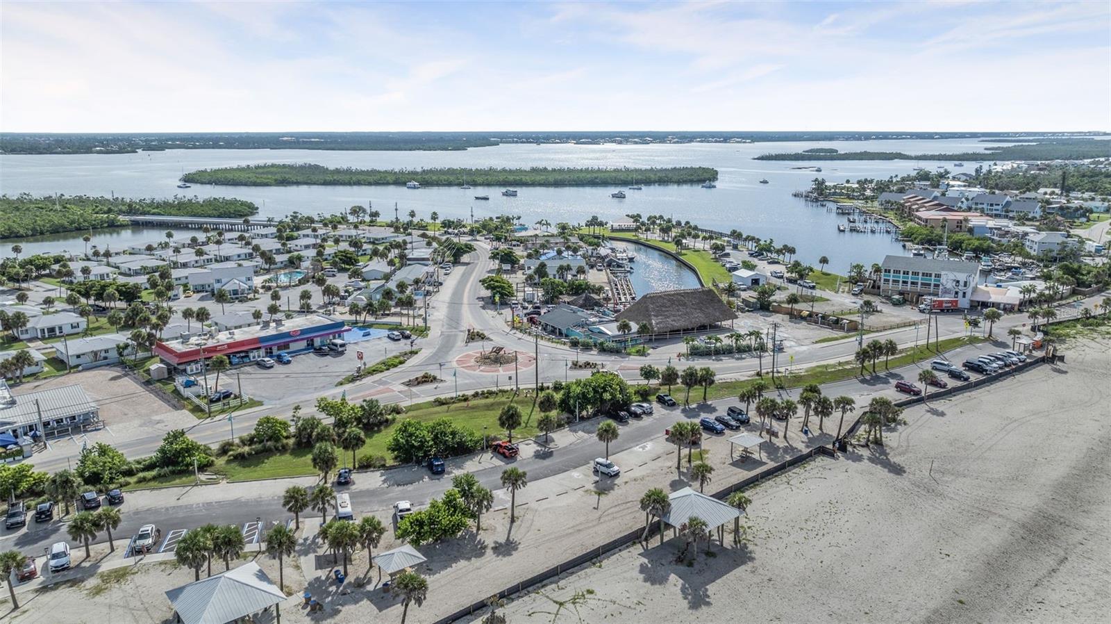 Englewood, Florida, 34223, United States, 3 Bedrooms Bedrooms, ,4 BathroomsBathrooms,Residential,Active,1944259