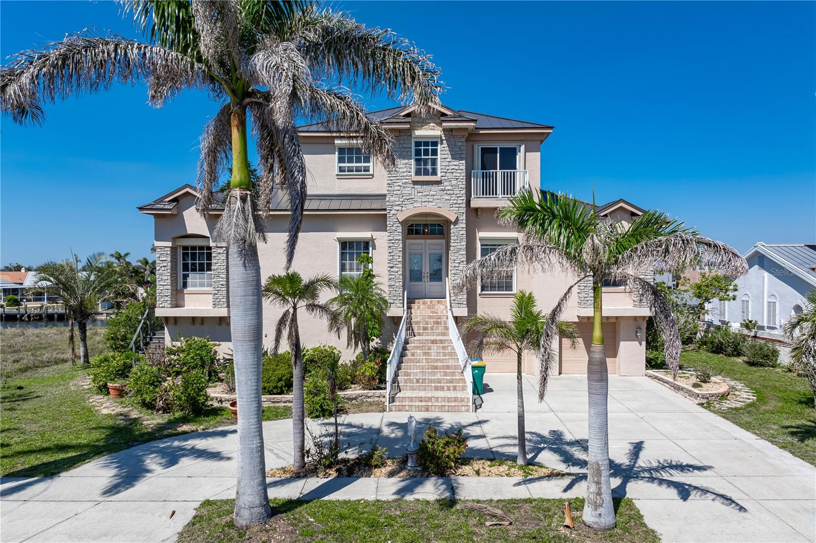 Port Charlotte, Florida, 33952, United States, 5 Bedrooms Bedrooms, ,6 BathroomsBathrooms,Residential,Active,1726729