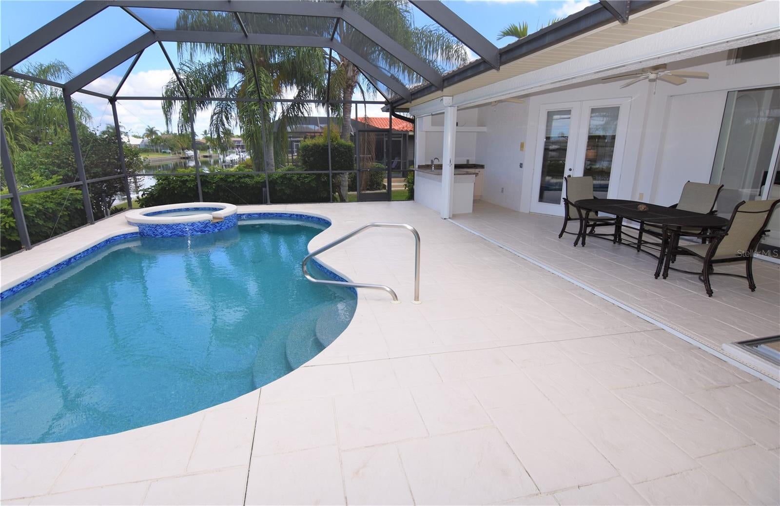 Punta Gorda, Florida, 33950, United States, ,3 BathroomsBathrooms,Residential,Active,1788571