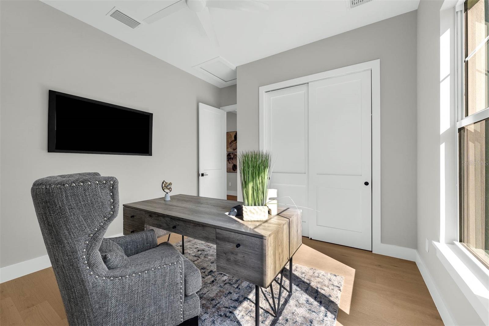 Orlando, Florida, 32804, United States, 5 Bedrooms Bedrooms, ,4 BathroomsBathrooms,Residential,Active,1702896