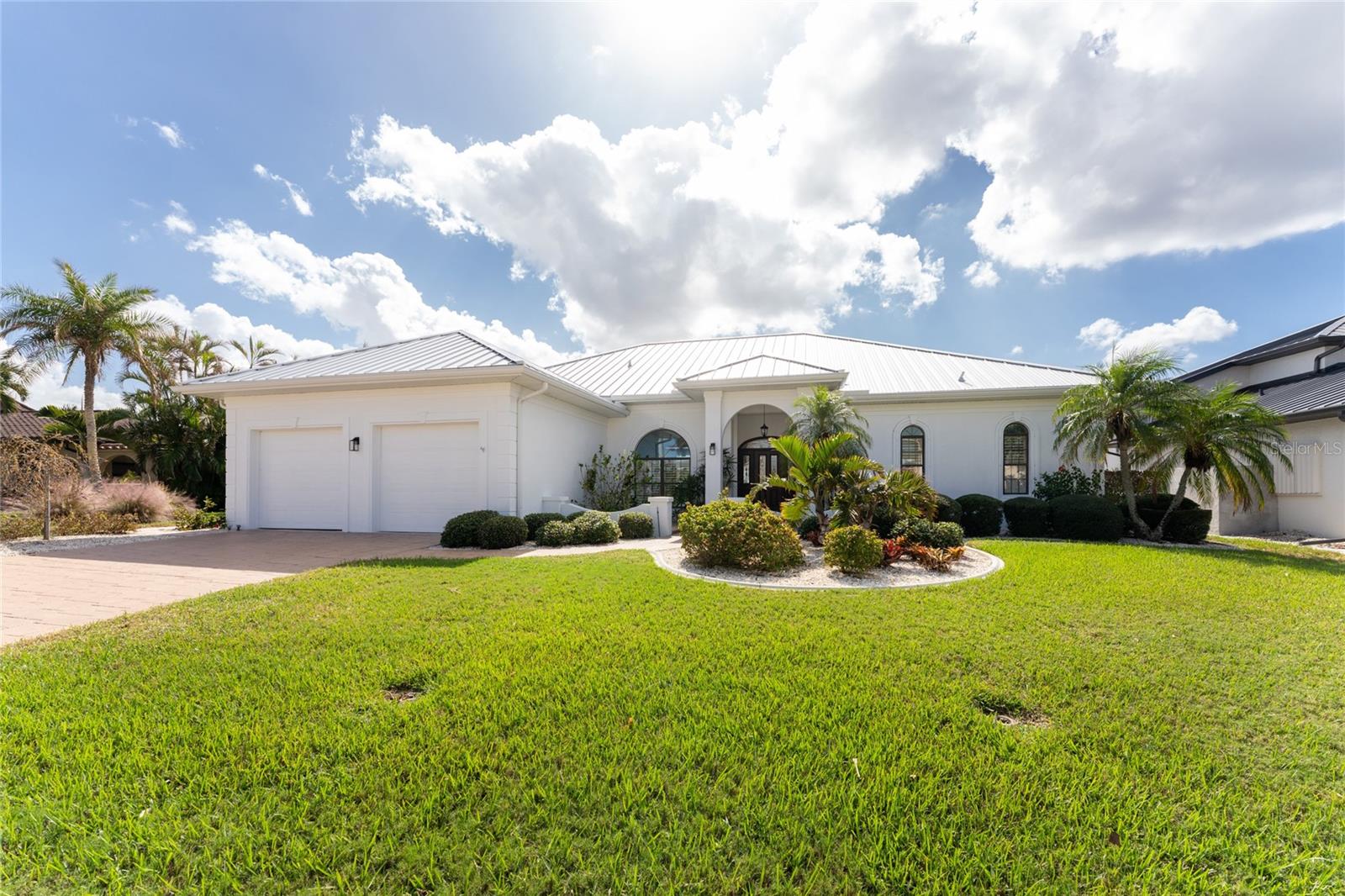 Punta Gorda, Florida, 33950, United States, 3 Bedrooms Bedrooms, ,4 BathroomsBathrooms,Residential,Active,1703827