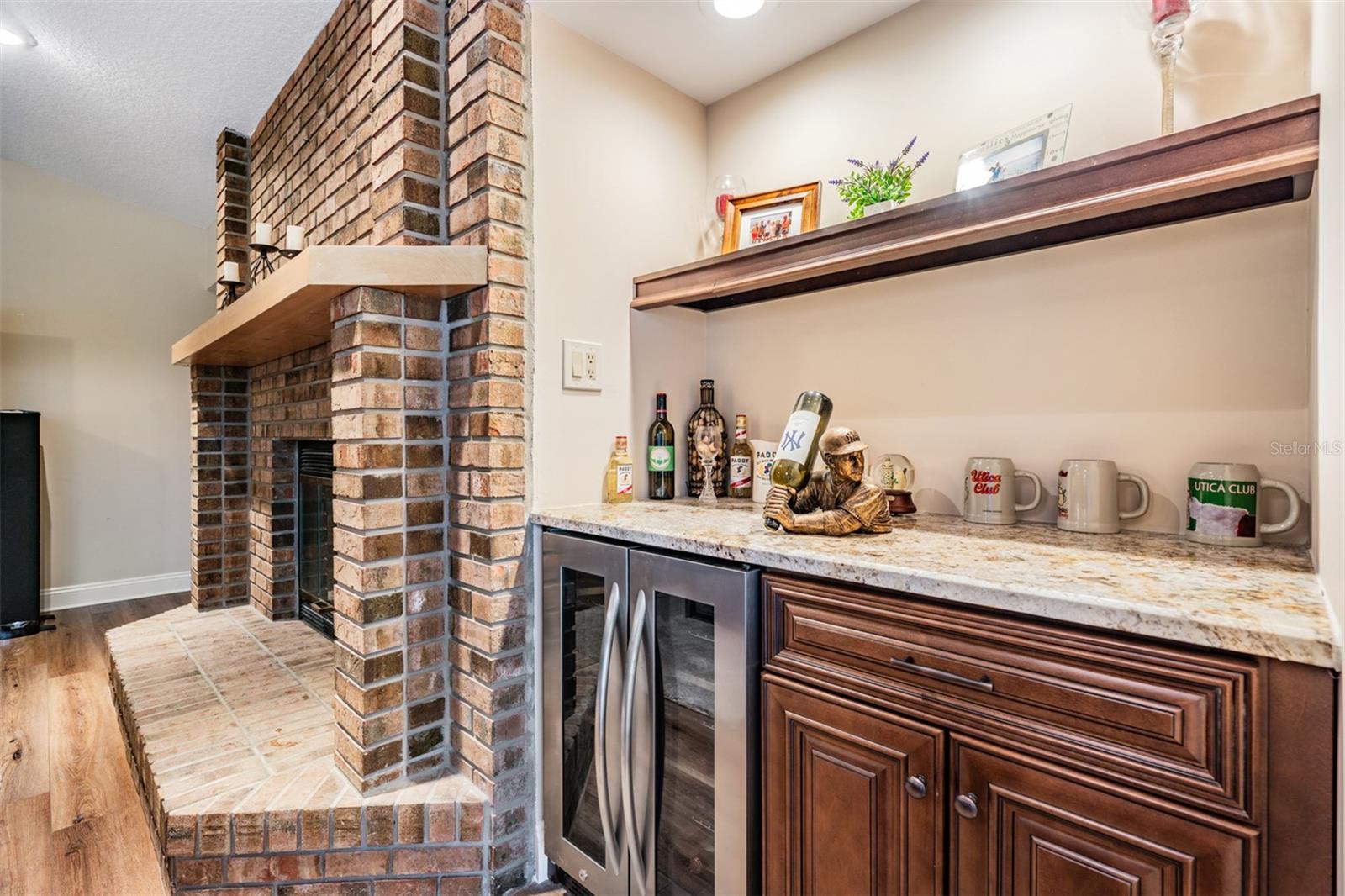 Palm Harbor, Florida, 34684, United States, 4 Bedrooms Bedrooms, ,4 BathroomsBathrooms,Residential,Active,1936412