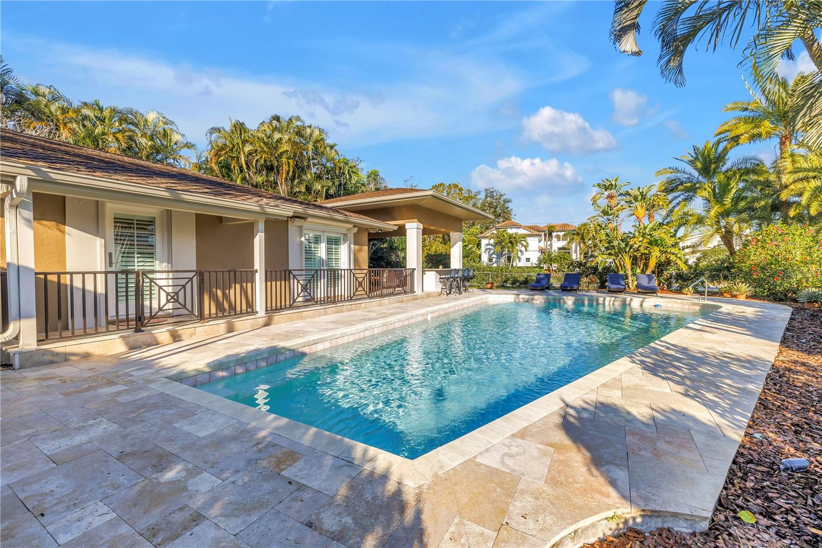 St Petersburg, Florida, 33704, United States, 4 Bedrooms Bedrooms, ,4 BathroomsBathrooms,Residential,Active,2013913