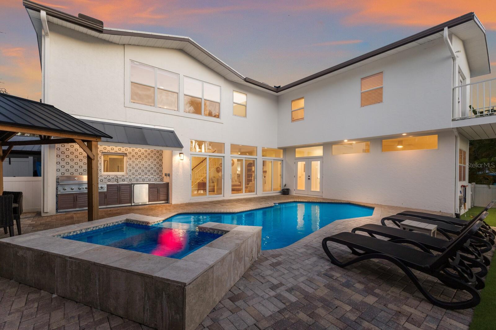 Anna Maria, Florida, 34216, United States, 5 Bedrooms Bedrooms, ,5 BathroomsBathrooms,Residential,Active,1899866