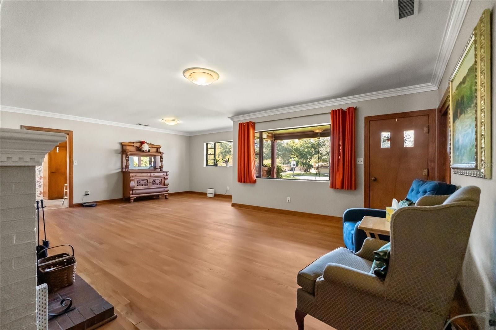 Winter Garden, Florida, 34787, United States, 3 Bedrooms Bedrooms, ,3 BathroomsBathrooms,Residential,Active,2001352