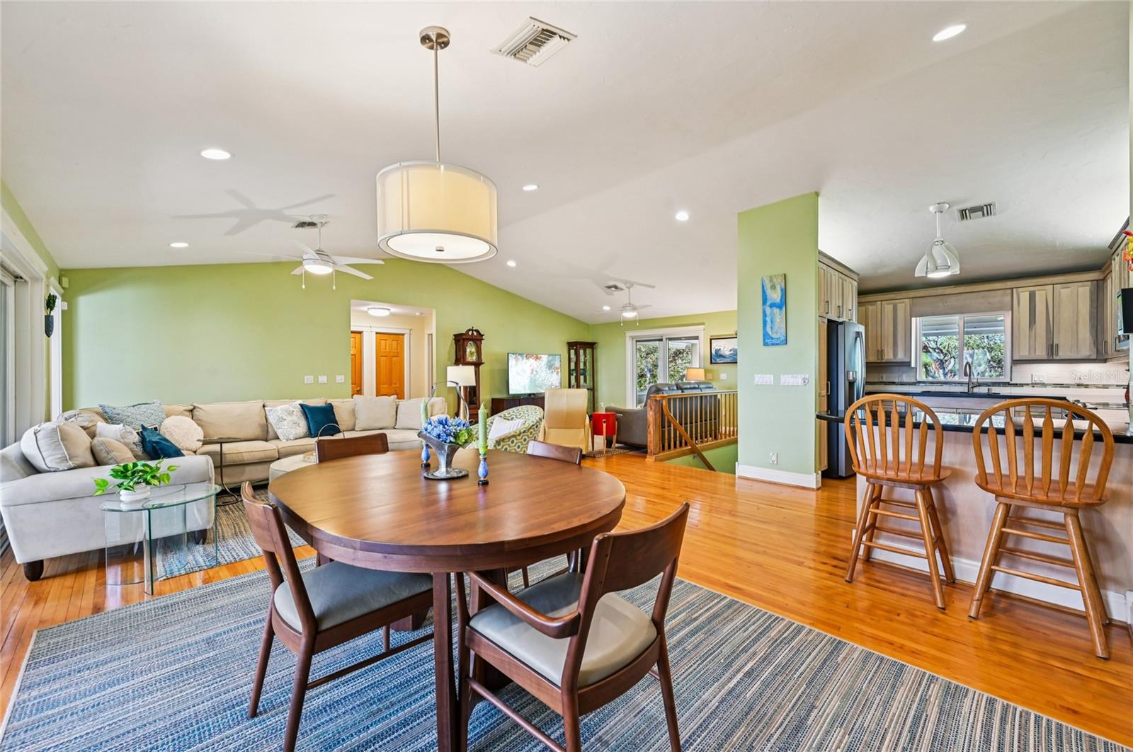 Englewood, Florida, 34223, United States, 3 Bedrooms Bedrooms, ,2 BathroomsBathrooms,Residential,Active,1972148