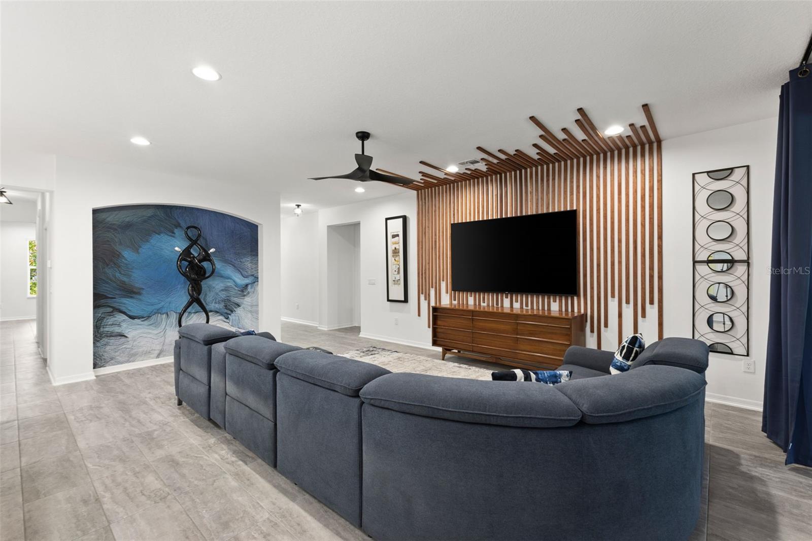 Wesley Chapel, Florida, 33545, United States, 7 Bedrooms Bedrooms, ,6 BathroomsBathrooms,Residential,Active,1894568