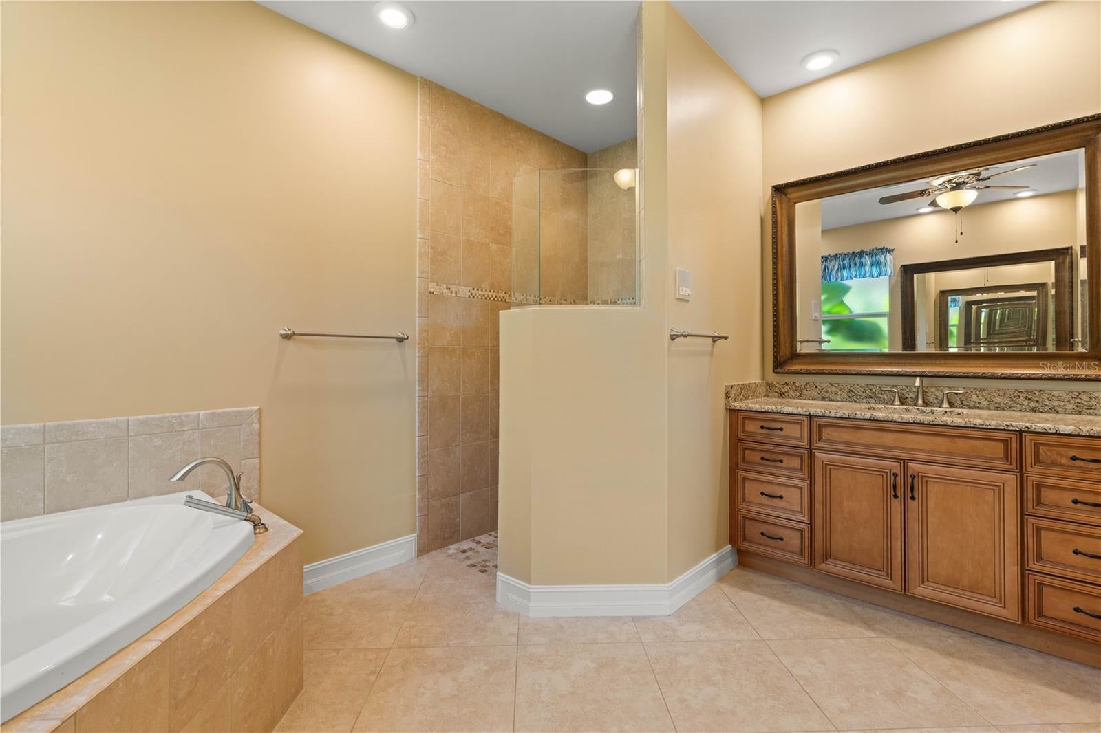 Punta Gorda, Florida, 33950, United States, 3 Bedrooms Bedrooms, ,3 BathroomsBathrooms,Residential,Active,1936105