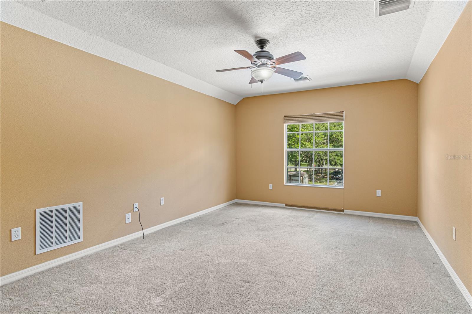 New Smyrna Beach, Florida, 32168, United States, 4 Bedrooms Bedrooms, ,4 BathroomsBathrooms,Residential,Active,2052065