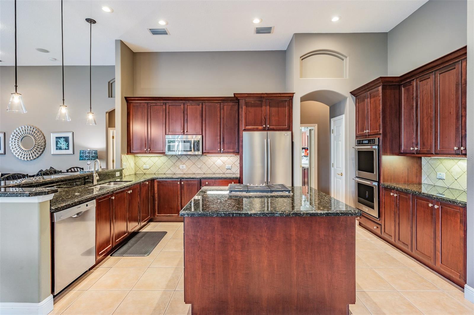 Palm Harbor, Florida, 34685, United States, ,4 BathroomsBathrooms,Residential,Active,1810371