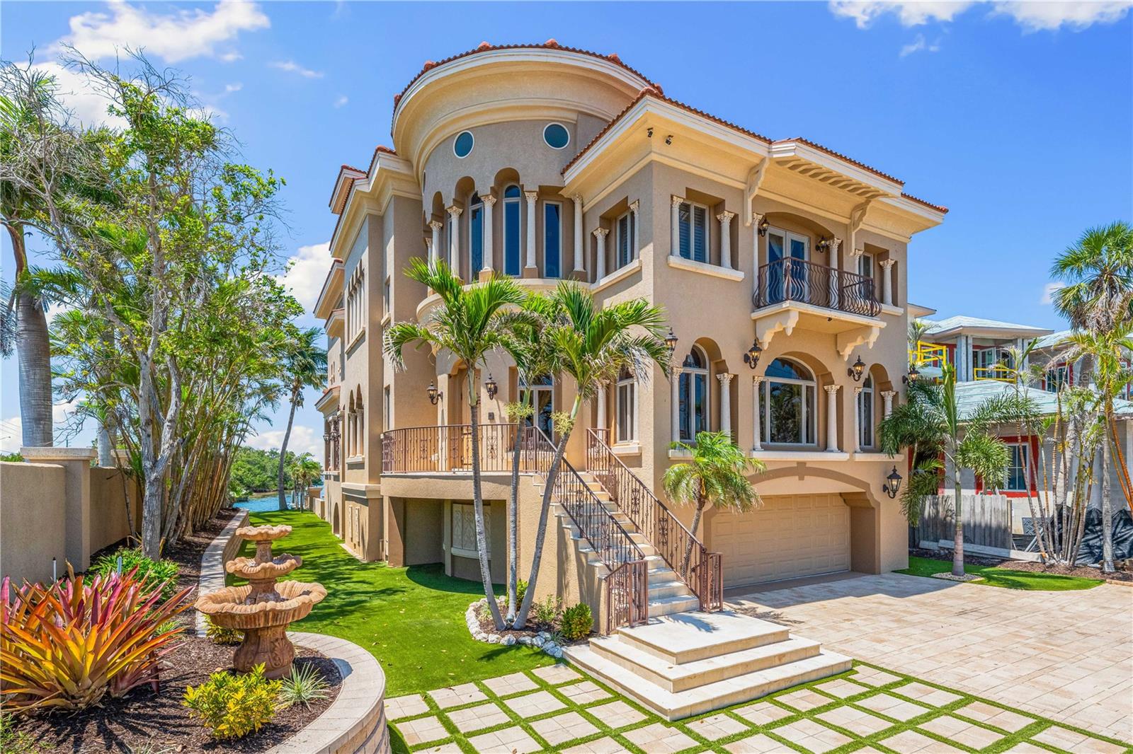 Sarasota, Florida, 34236, United States, 5 Bedrooms Bedrooms, ,6 BathroomsBathrooms,Residential,Active,1834475