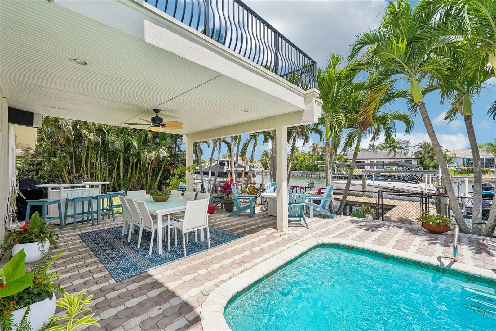 St Petersburg, Florida, 33703, United States, 5 Bedrooms Bedrooms, ,3 BathroomsBathrooms,Residential,Active,2051998