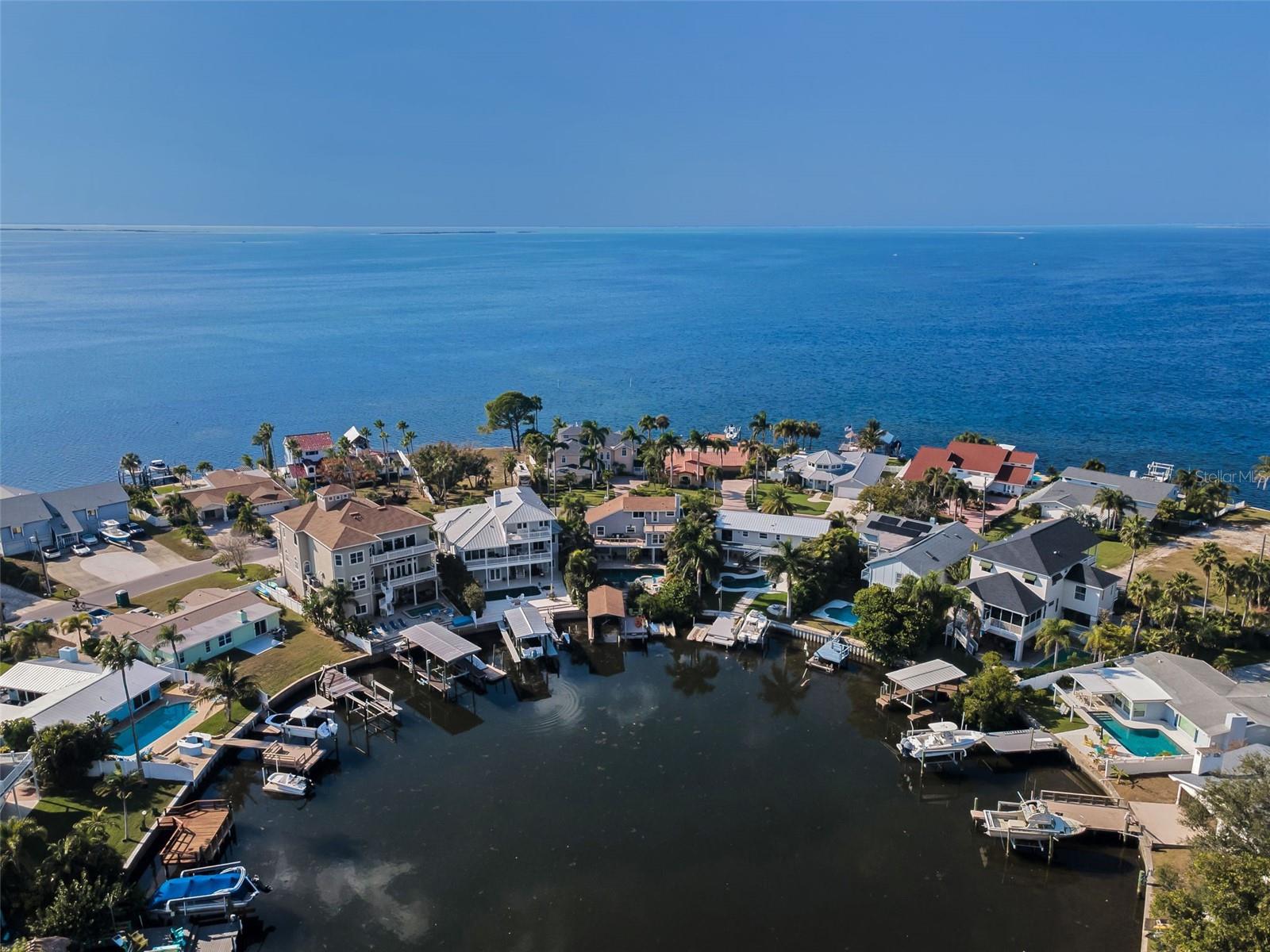 Palm Harbor, Florida, 34683, United States, 3 Bedrooms Bedrooms, ,3 BathroomsBathrooms,Residential,Active,2001068