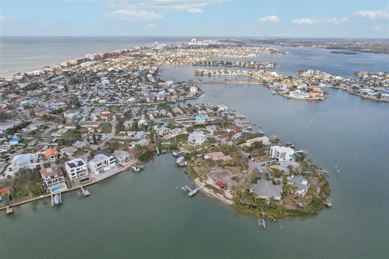 Redington Beach, Florida, 33708, United States, ,4 BathroomsBathrooms,Residential,Active,1703471