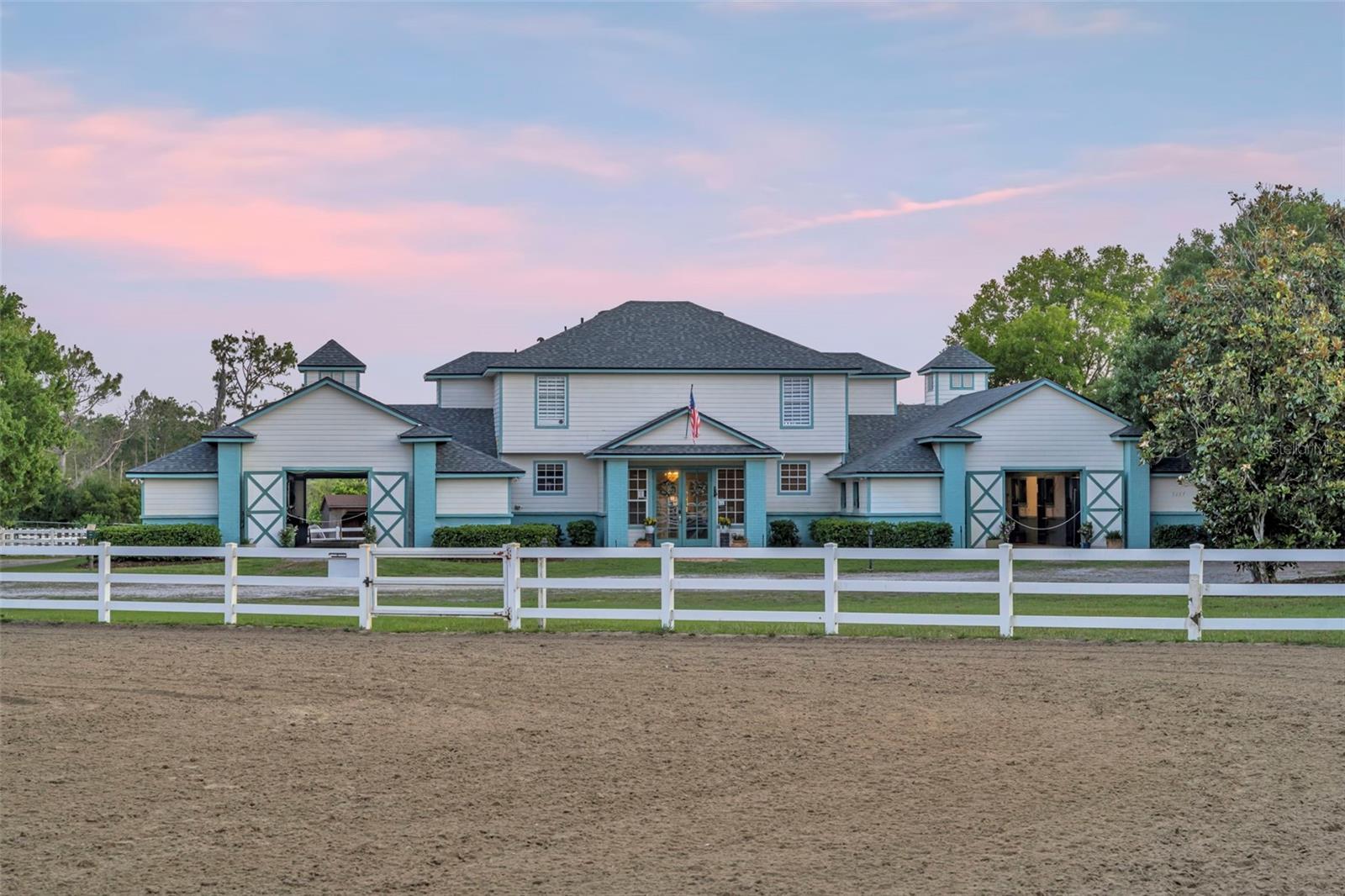 Geneva, Florida, 32732, United States, 5 Bedrooms Bedrooms, ,4 BathroomsBathrooms,Residential,Active,2044197