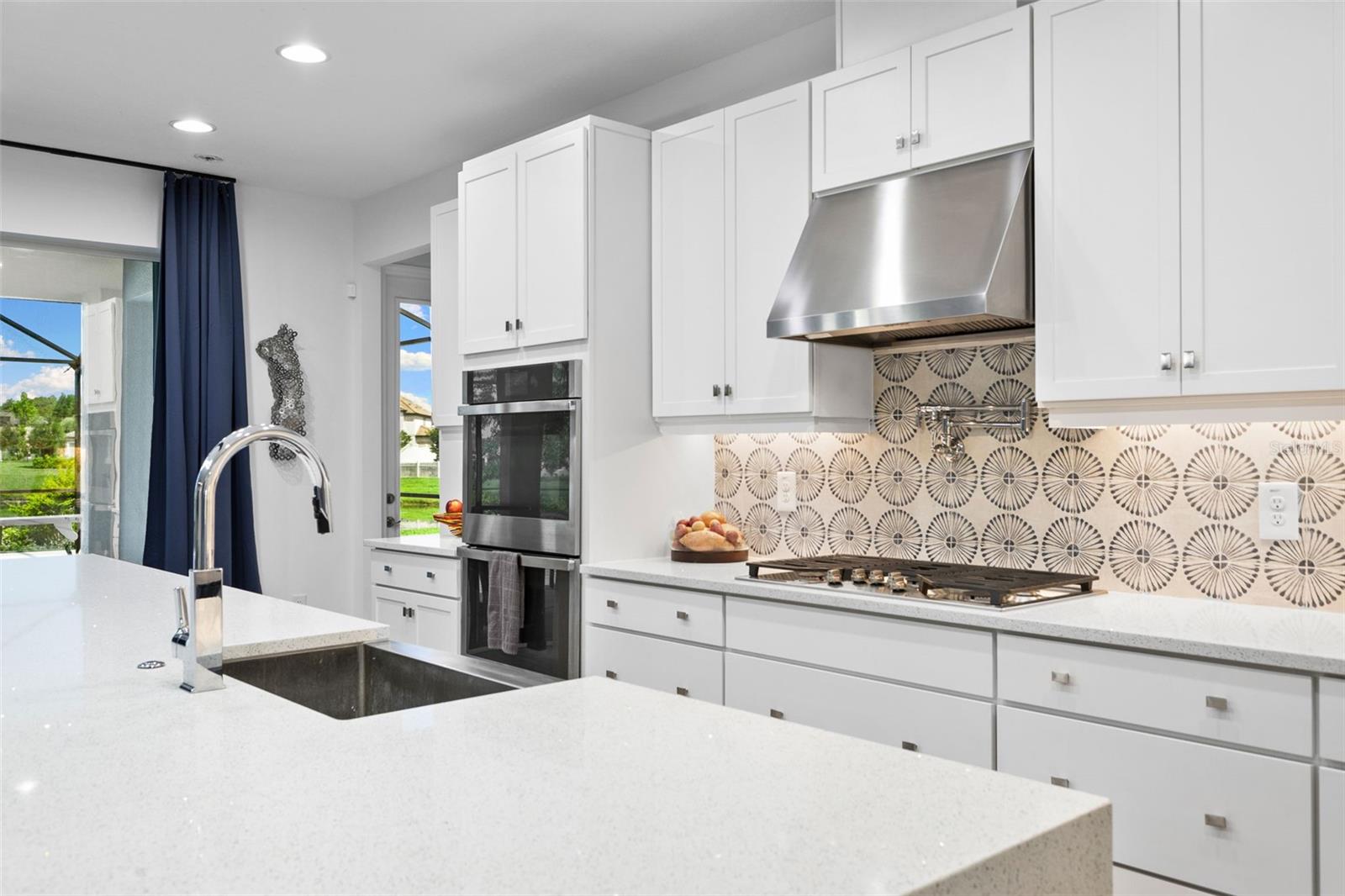 Wesley Chapel, Florida, 33545, United States, 7 Bedrooms Bedrooms, ,6 BathroomsBathrooms,Residential,Active,1894568