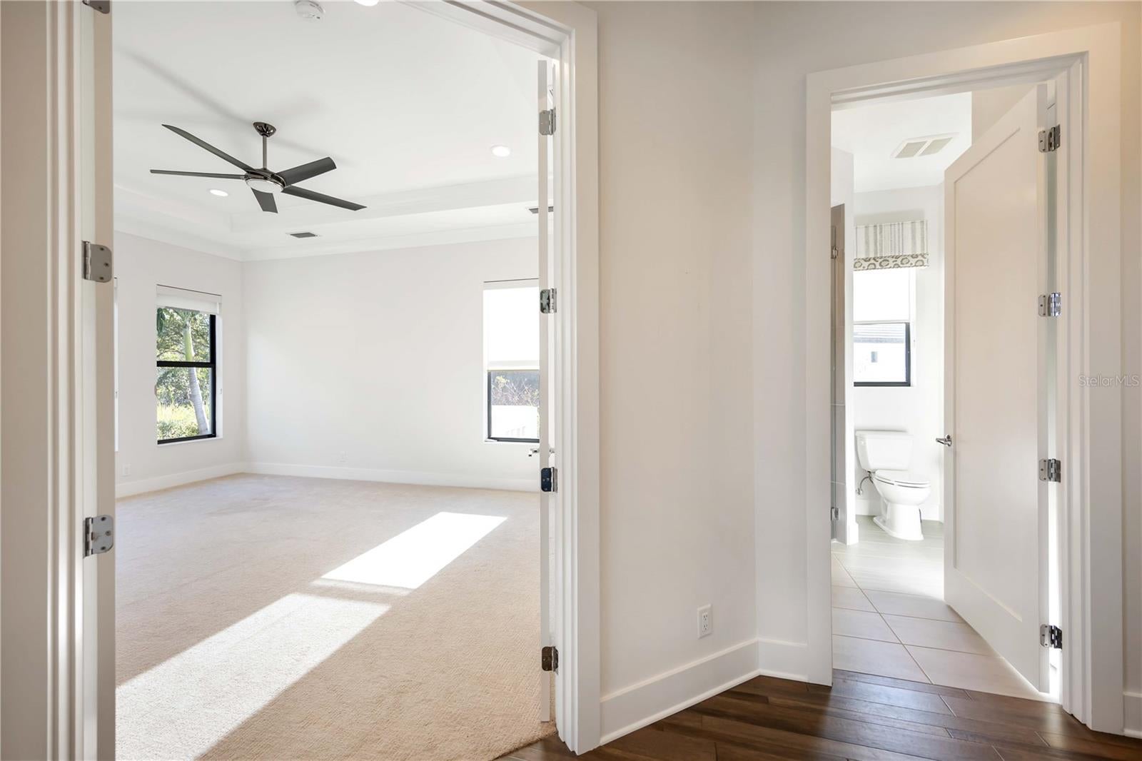 Sarasota, Florida, 34238, United States, 3 Bedrooms Bedrooms, ,3 BathroomsBathrooms,Residential,Active,2010915