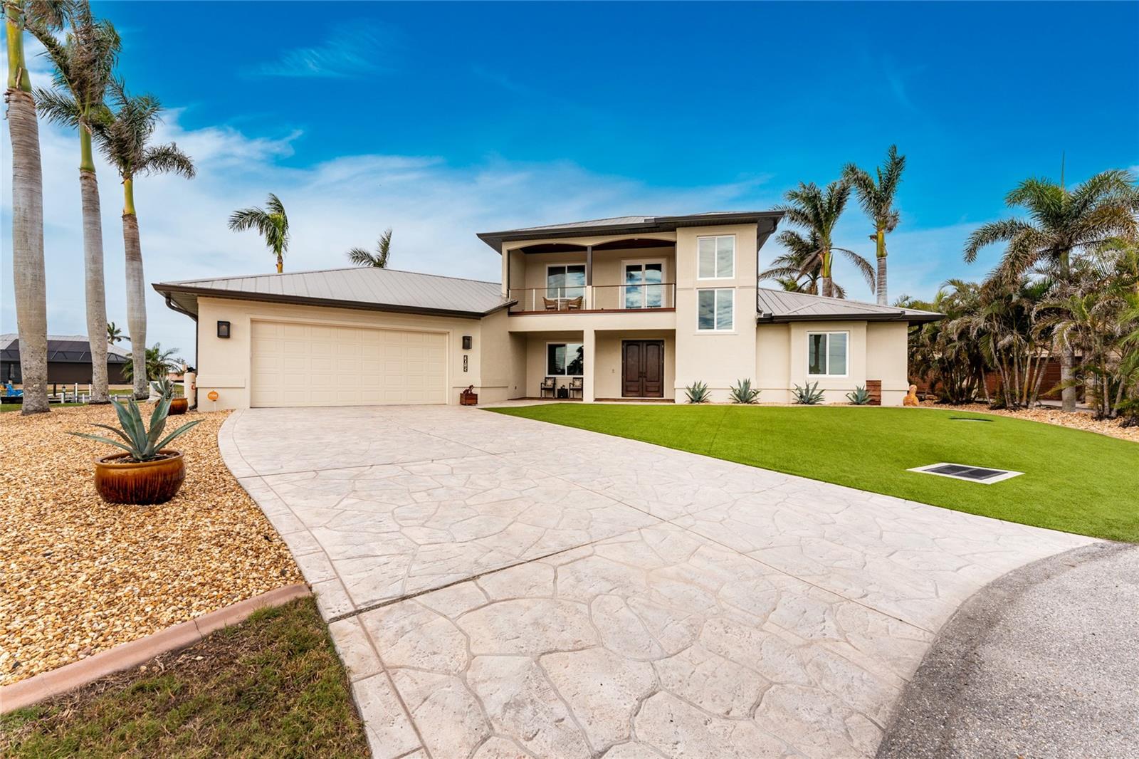 Port Charlotte, Florida, 33981, United States, 4 Bedrooms Bedrooms, ,3 BathroomsBathrooms,Residential,Active,1953371