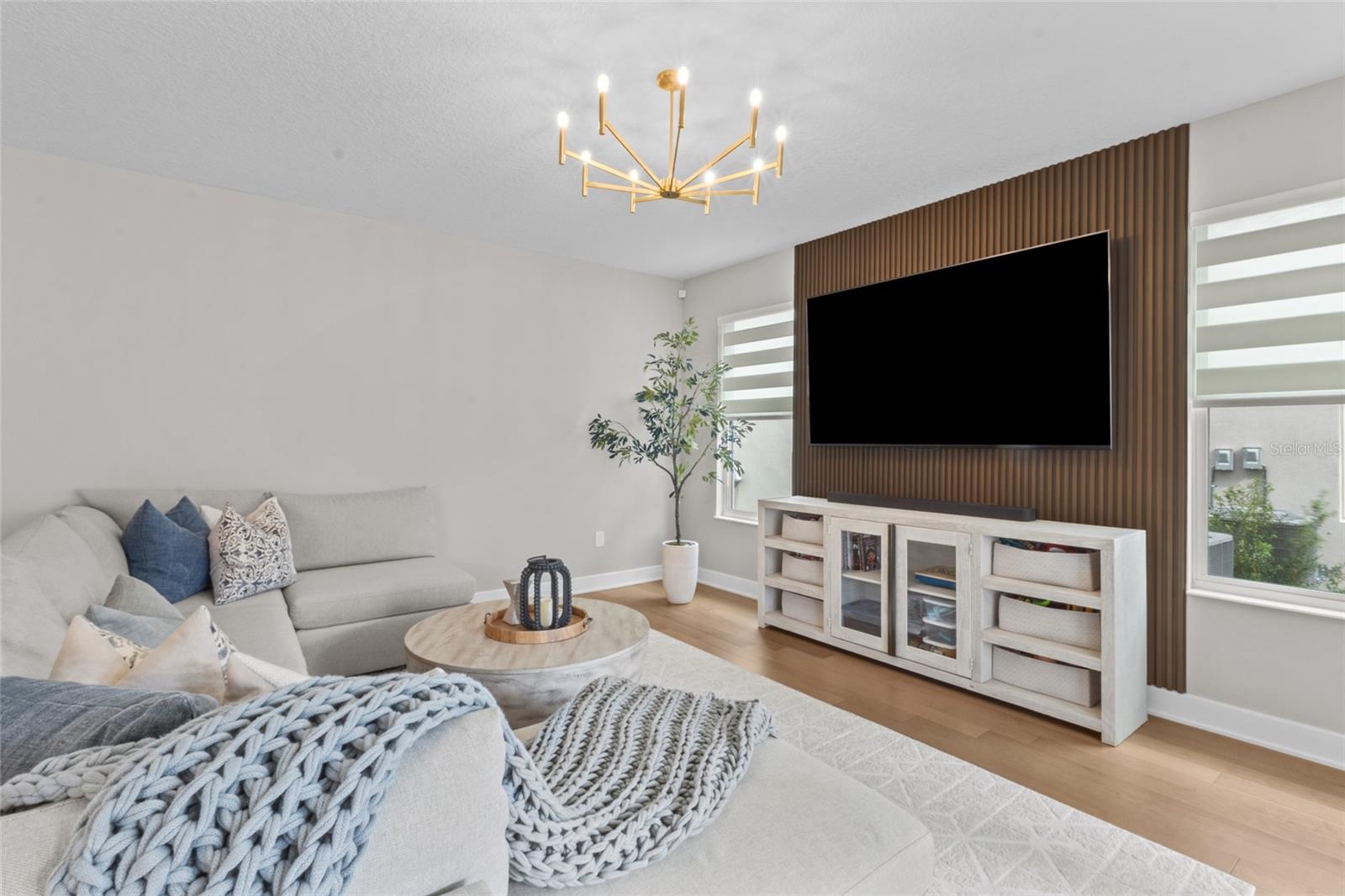 Tampa, Florida, 33609, United States, 4 Bedrooms Bedrooms, ,4 BathroomsBathrooms,Residential,Active,2010143