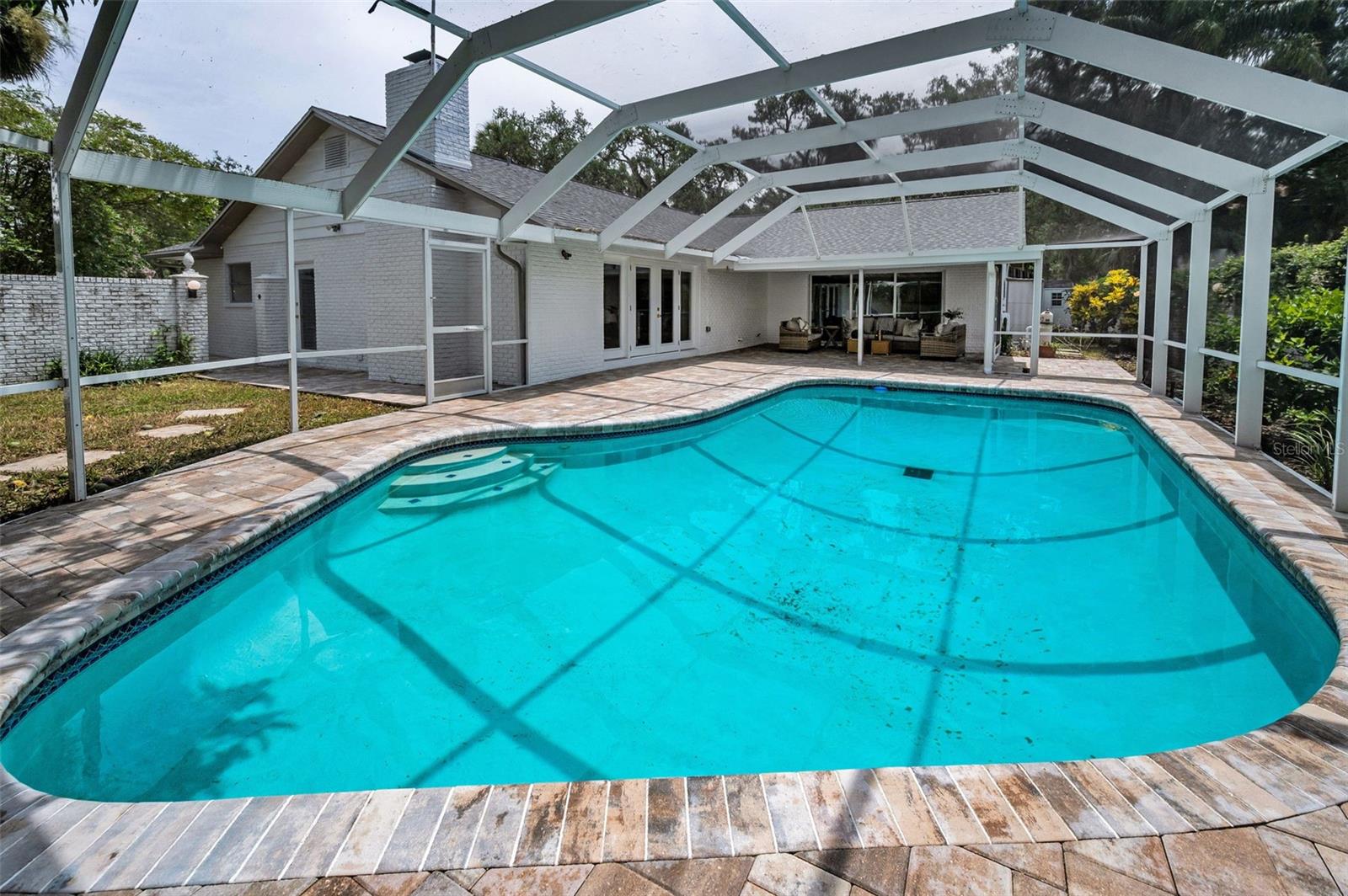 Tampa, Florida, 33609, United States, 4 Bedrooms Bedrooms, ,4 BathroomsBathrooms,Residential,Active,1880304