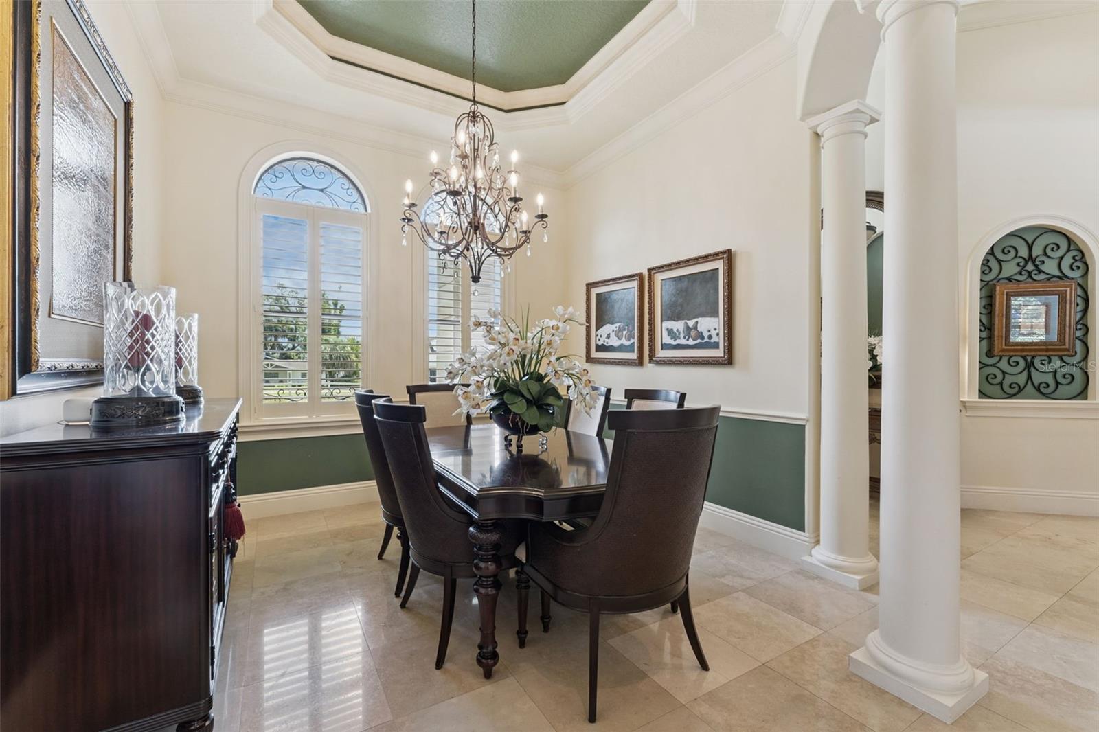 Windermere, Florida, 34786, United States, 5 Bedrooms Bedrooms, ,4 BathroomsBathrooms,Residential,Pending,2052045