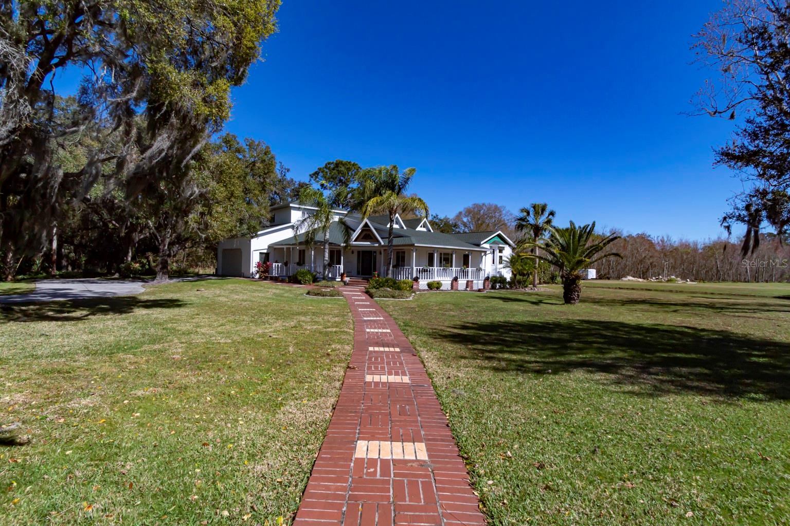 New Port Richey, Florida, 34654, United States, 4 Bedrooms Bedrooms, ,5 BathroomsBathrooms,Residential,Active,1963410