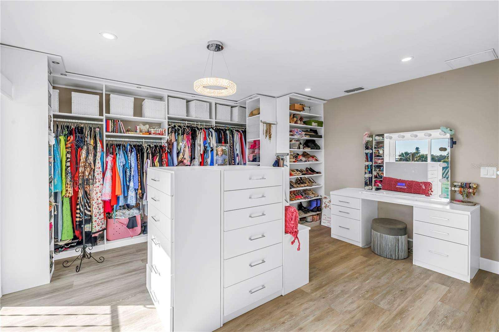 Tierra Verde, Florida, 33715, United States, 4 Bedrooms Bedrooms, ,4 BathroomsBathrooms,Residential,Active,2015435