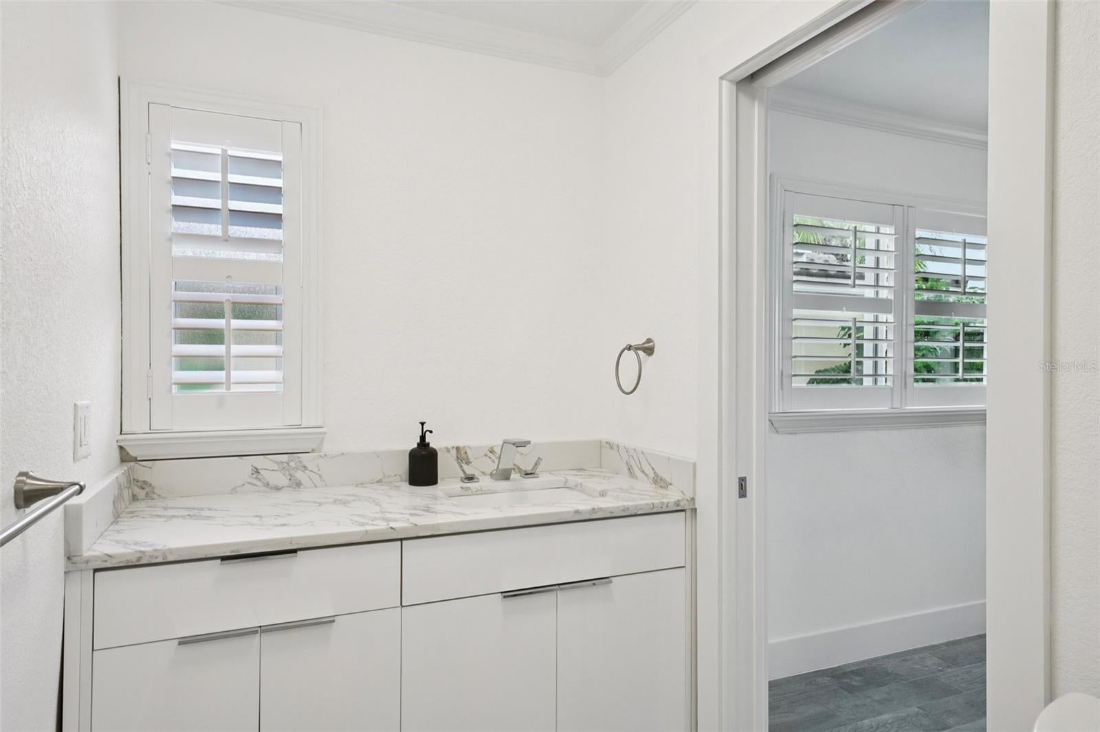 St Petersburg, Florida, 33703, United States, 4 Bedrooms Bedrooms, ,4 BathroomsBathrooms,Residential,Active,1934835