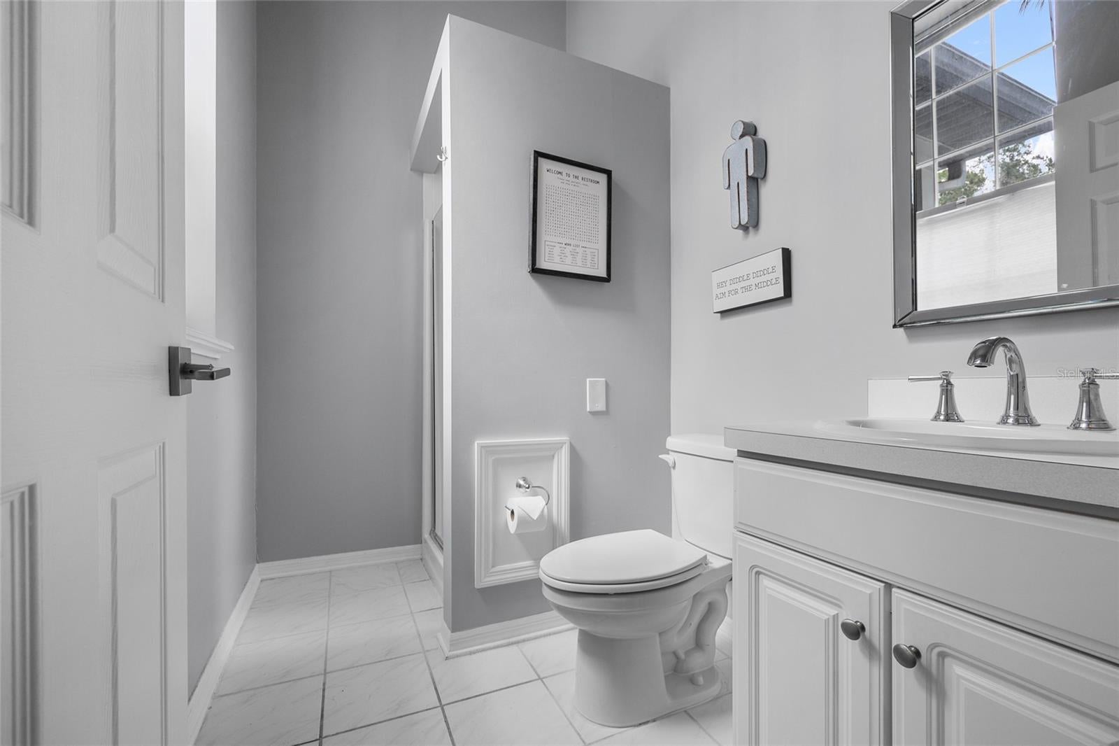 Alachua, Florida, 32615, United States, 5 Bedrooms Bedrooms, ,7 BathroomsBathrooms,Residential,Active,2009170