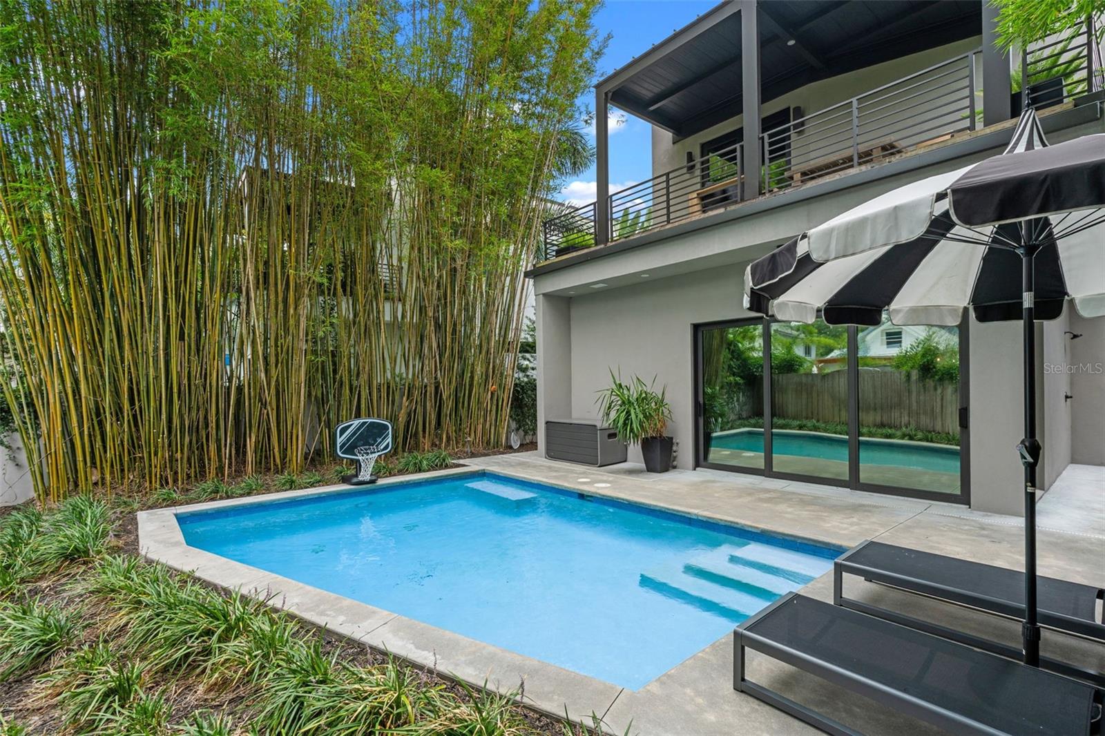 Winter Park, Florida, 32789, United States, 3 Bedrooms Bedrooms, ,4 BathroomsBathrooms,Residential,Active,1884859