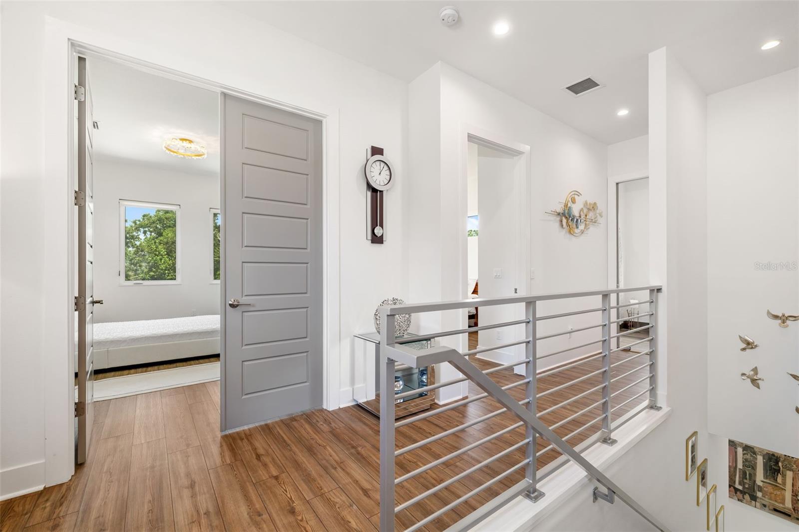 Sarasota, Florida, 34231, United States, 4 Bedrooms Bedrooms, ,3 BathroomsBathrooms,Residential,Active,1922484