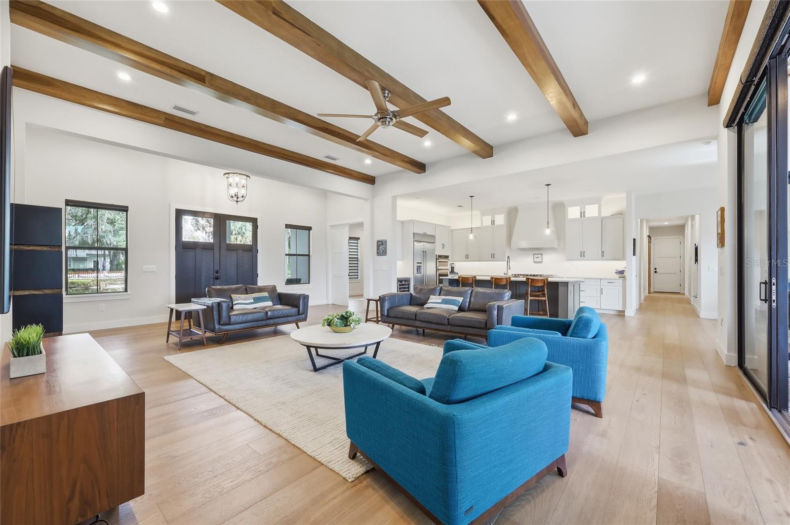 Winter Garden, Florida, 34787, United States, 5 Bedrooms Bedrooms, ,3 BathroomsBathrooms,Residential,Active,2009833