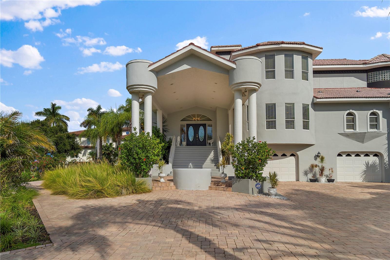 St Petersburg, Florida, 33715, United States, 5 Bedrooms Bedrooms, ,5 BathroomsBathrooms,Residential,Active,1942385