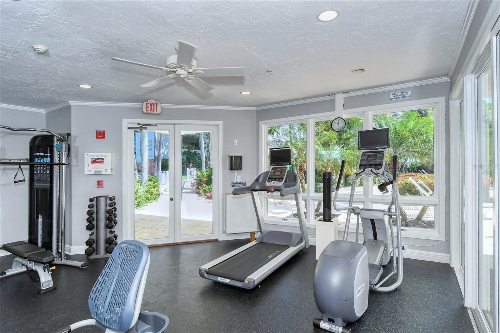 Longboat Key, Florida, 34228, United States, 3 Bedrooms Bedrooms, ,3 BathroomsBathrooms,Residential,Active,1992251