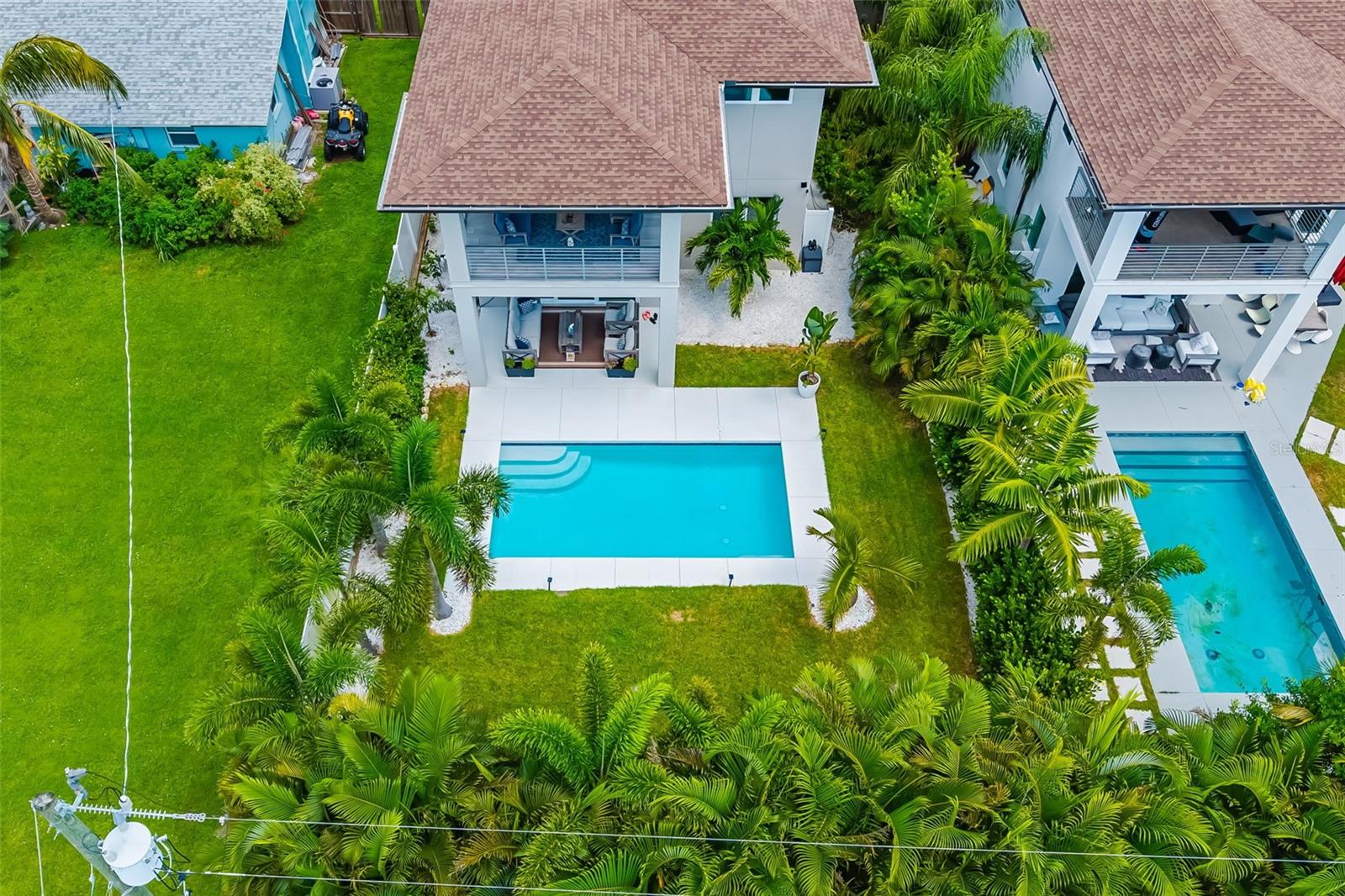 Sarasota, Florida, 34231, United States, 4 Bedrooms Bedrooms, ,3 BathroomsBathrooms,Residential,Active,1922484