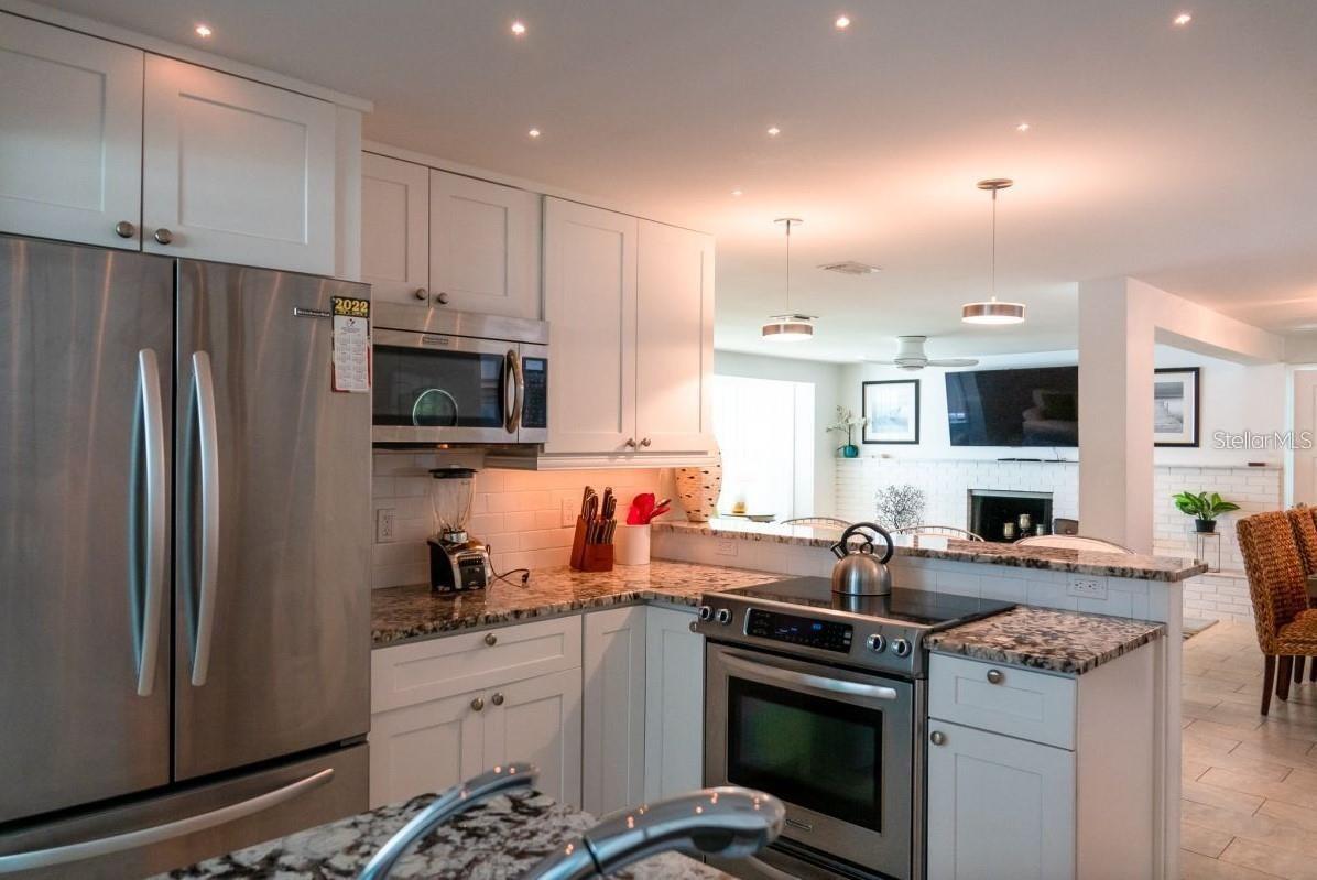 Sarasota, Florida, 34242, United States, 5 Bedrooms Bedrooms, ,4 BathroomsBathrooms,Residential,Active,1773194