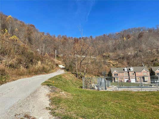 31 VILLAGE VIEW DR, PIKEVILLE, KY 41501 - Image 1