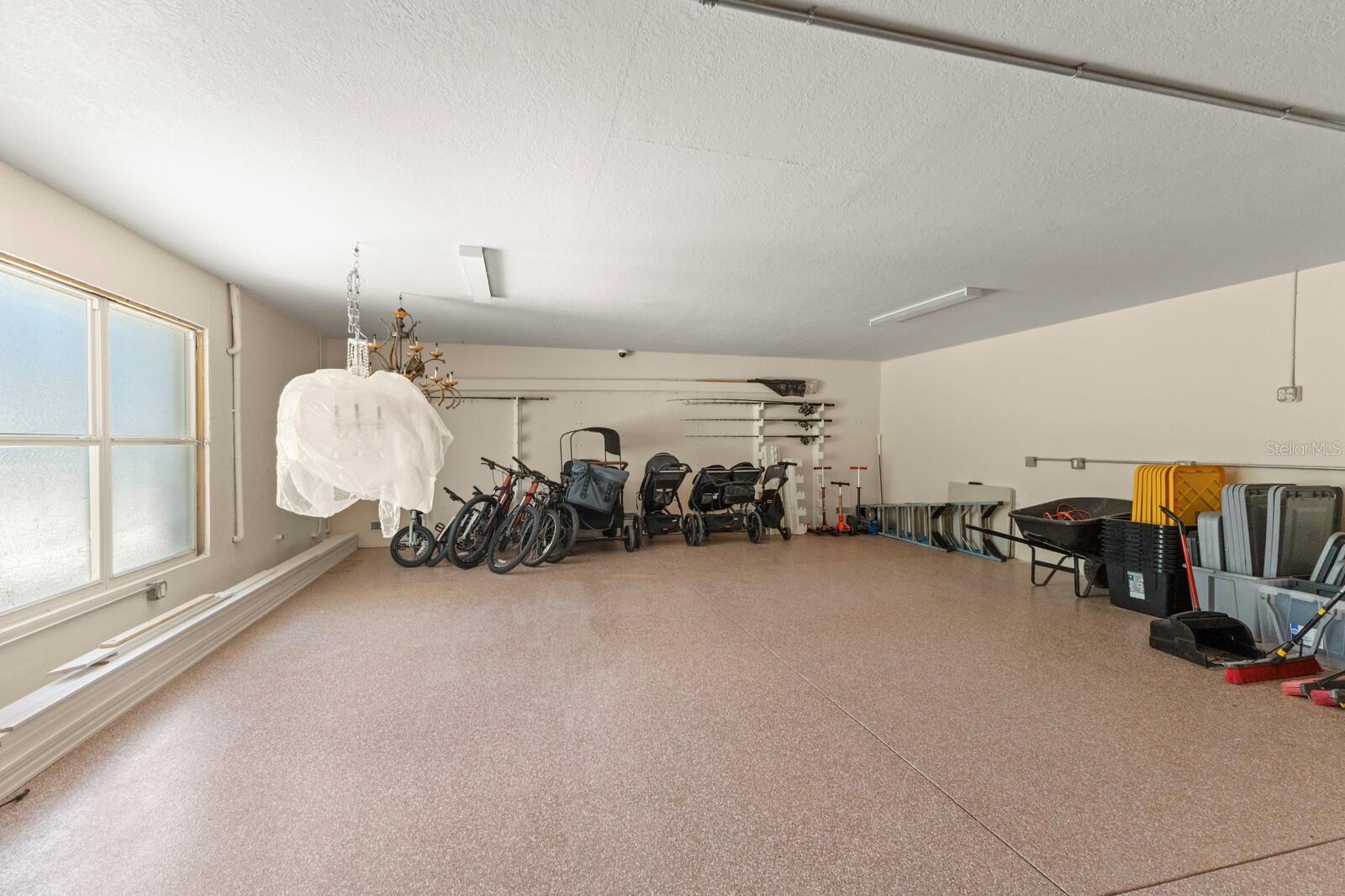 Bradenton, Florida, 34209, United States, 5 Bedrooms Bedrooms, ,6 BathroomsBathrooms,Residential,Active,1800164