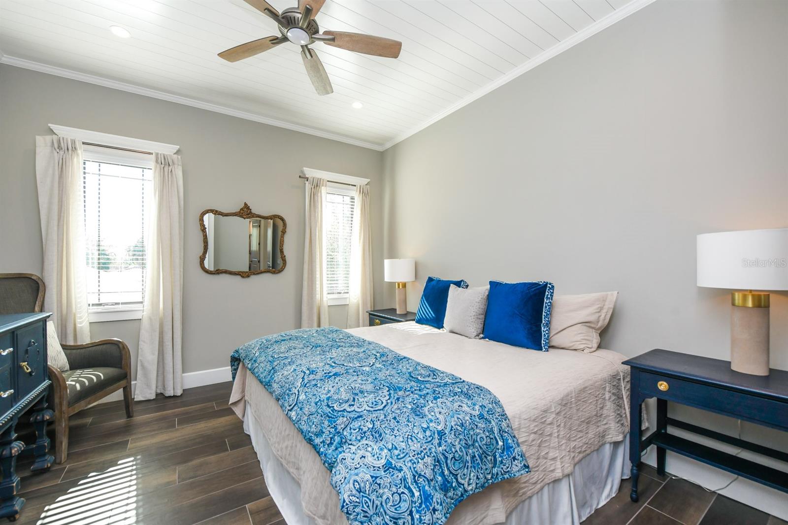 Sarasota, Florida, 34236, United States, 6 Bedrooms Bedrooms, ,6 BathroomsBathrooms,Residential,Active,1831859