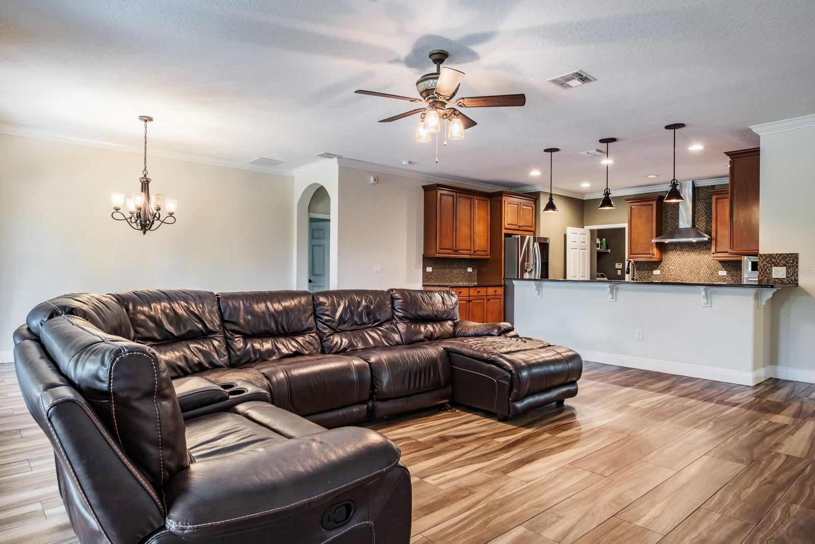 Oldsmar, Florida, 34677, United States, 5 Bedrooms Bedrooms, ,4 BathroomsBathrooms,Residential,Active,1952054