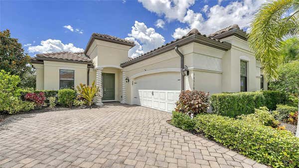 16516 HILLSIDE CIR, BRADENTON, FL 34202, photo 3 of 63