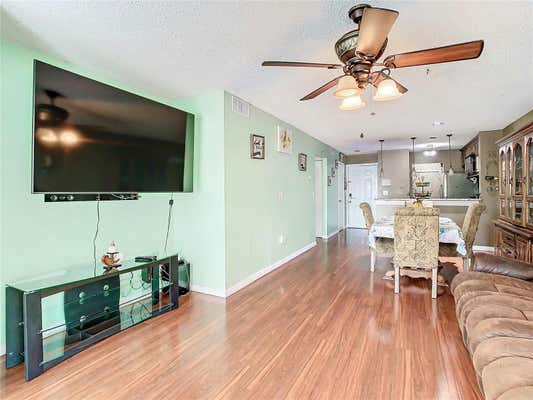 4115 CHATHAM OAK CT APT 218, TAMPA, FL 33624, photo 3 of 61