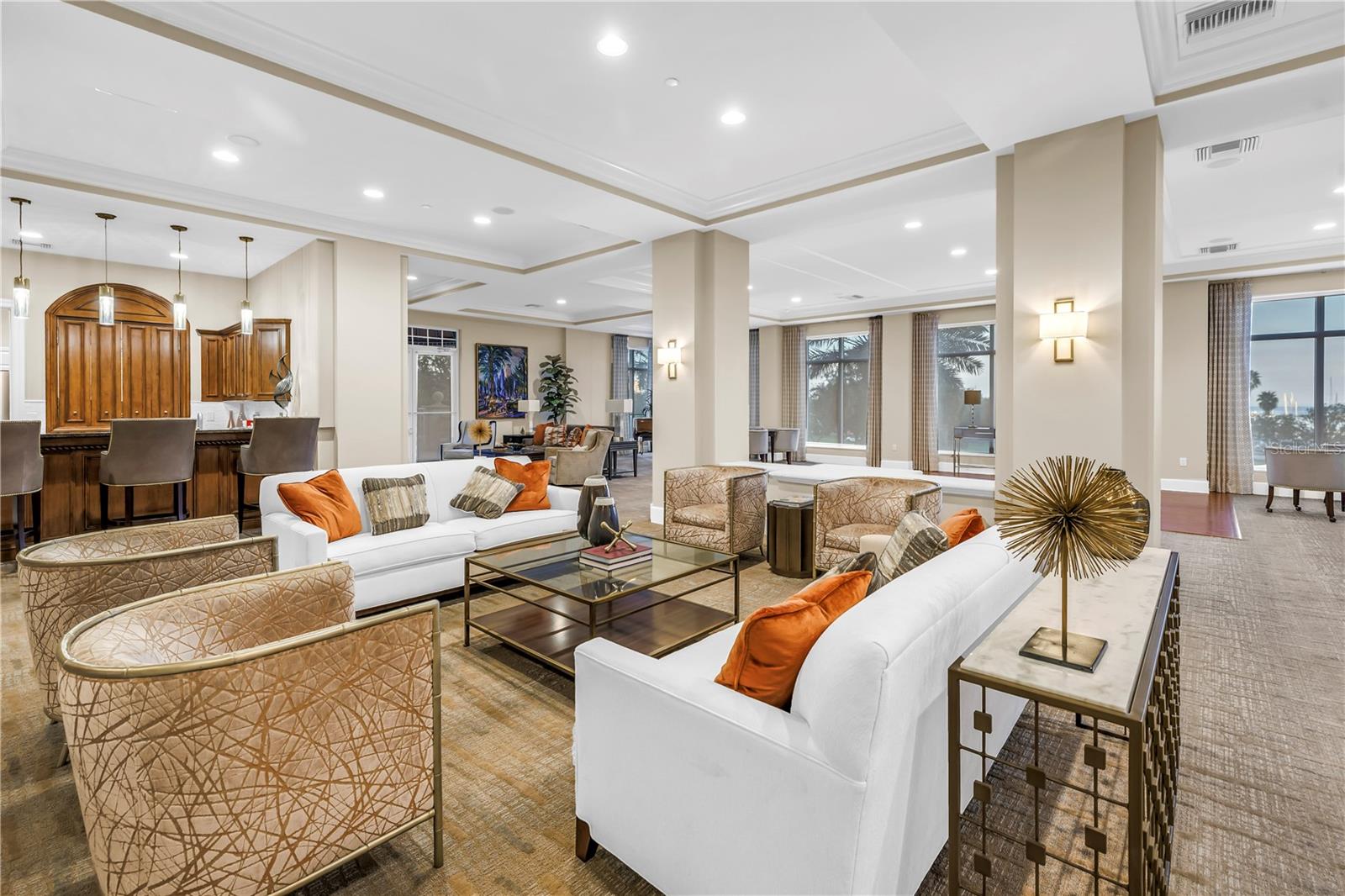 St Petersburg, Florida, 33701, United States, 2 Bedrooms Bedrooms, ,3 BathroomsBathrooms,Residential,Active,1993954