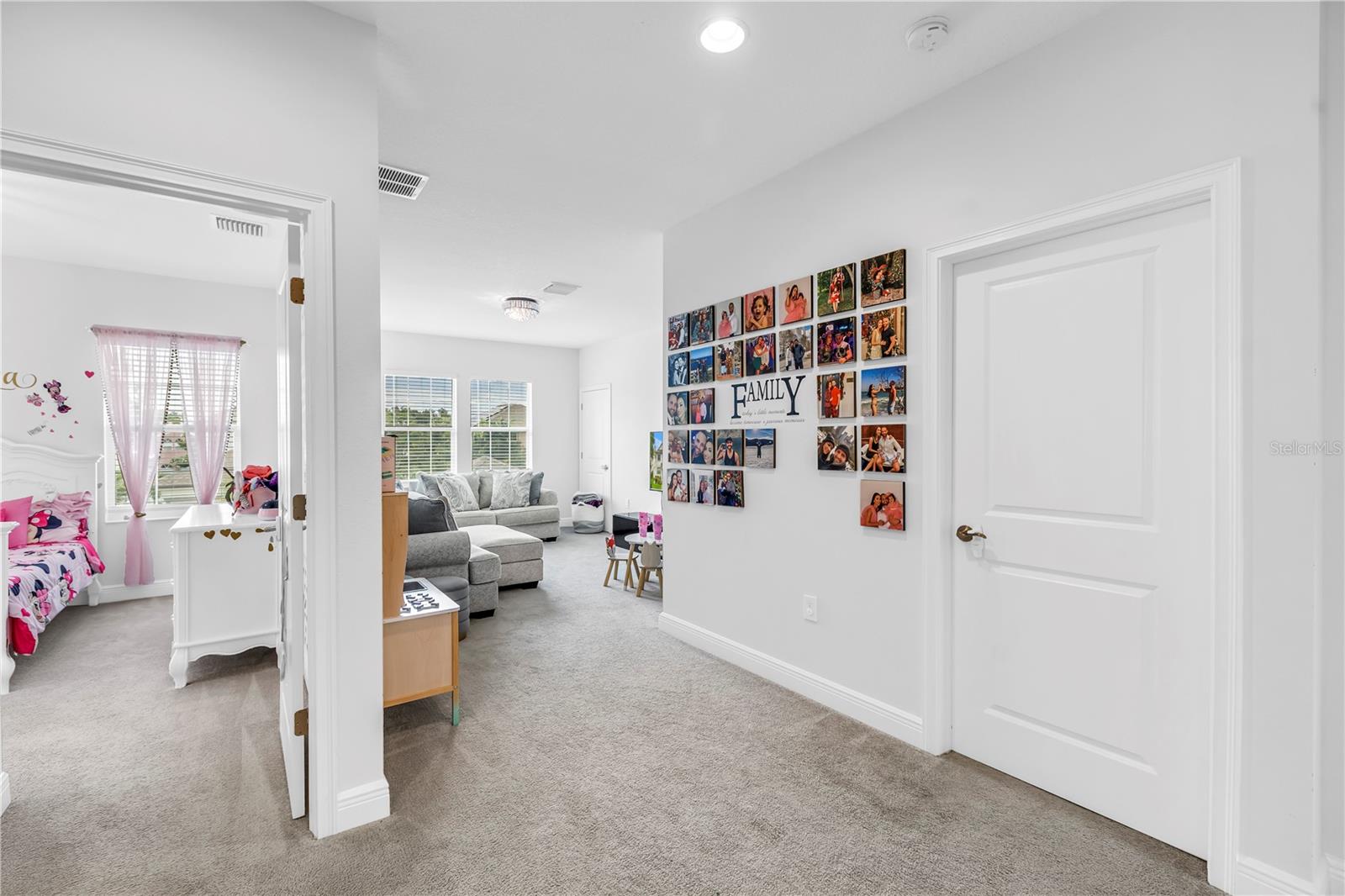 St Petersburg, Florida, 33710, United States, 4 Bedrooms Bedrooms, ,3 BathroomsBathrooms,Residential,Active,1936373