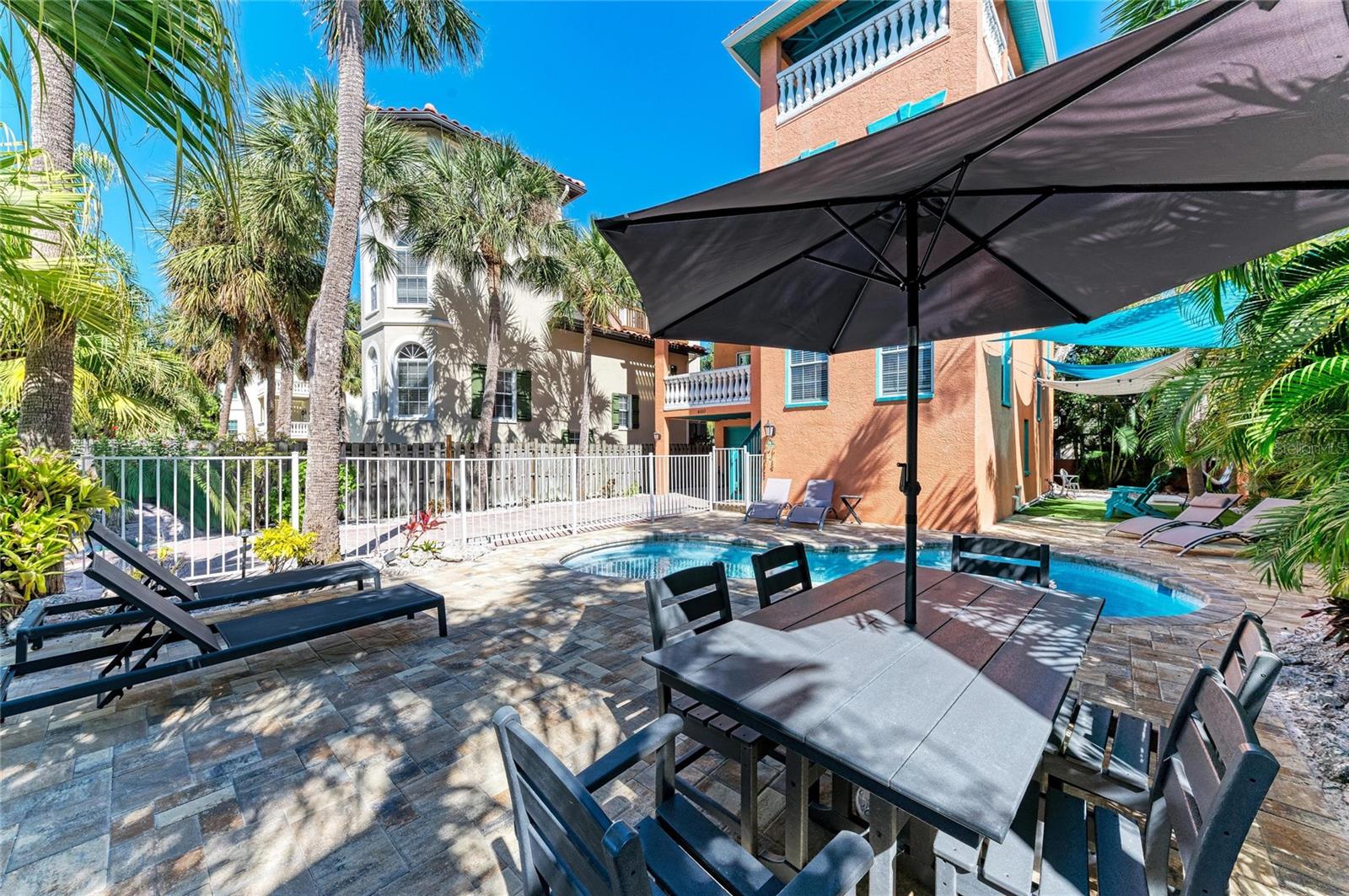 Holmes Beach, Florida, 34217, United States, 3 Bedrooms Bedrooms, ,3 BathroomsBathrooms,Residential,Active,1973325