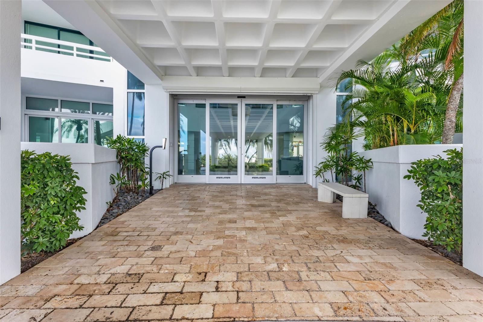 Sarasota, Florida, 34236, United States, 2 Bedrooms Bedrooms, ,2 BathroomsBathrooms,Residential,Active,1963403